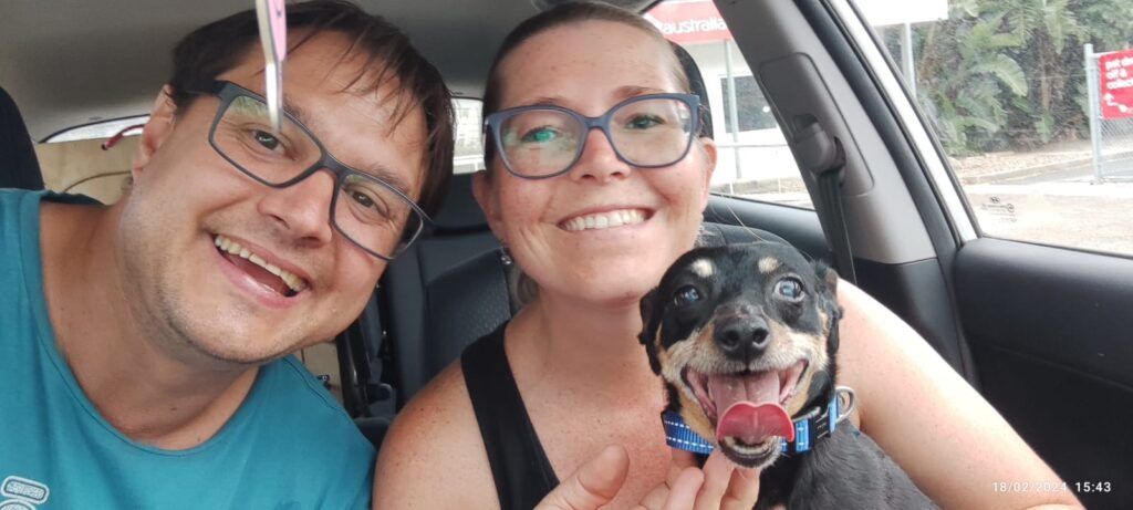 Dexter is Safe and Sound in Australia Family Photo 🐶❤️🇦🇺