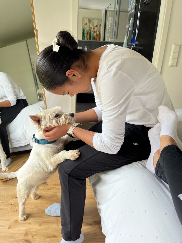 Snoopy Has Arrived Safely in Germany 🐶❤️🇩🇪